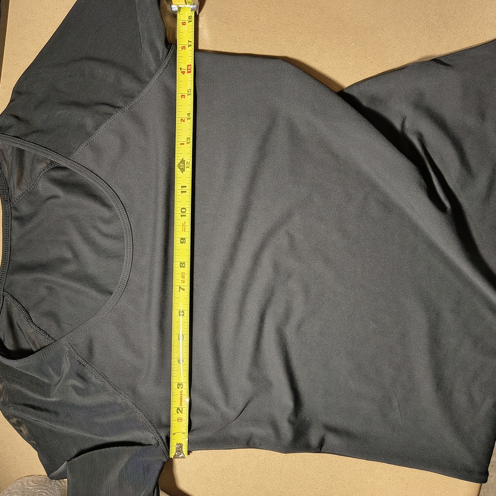 Fabletics Black Long Sleeve Women's Top - Picture 7 of 7